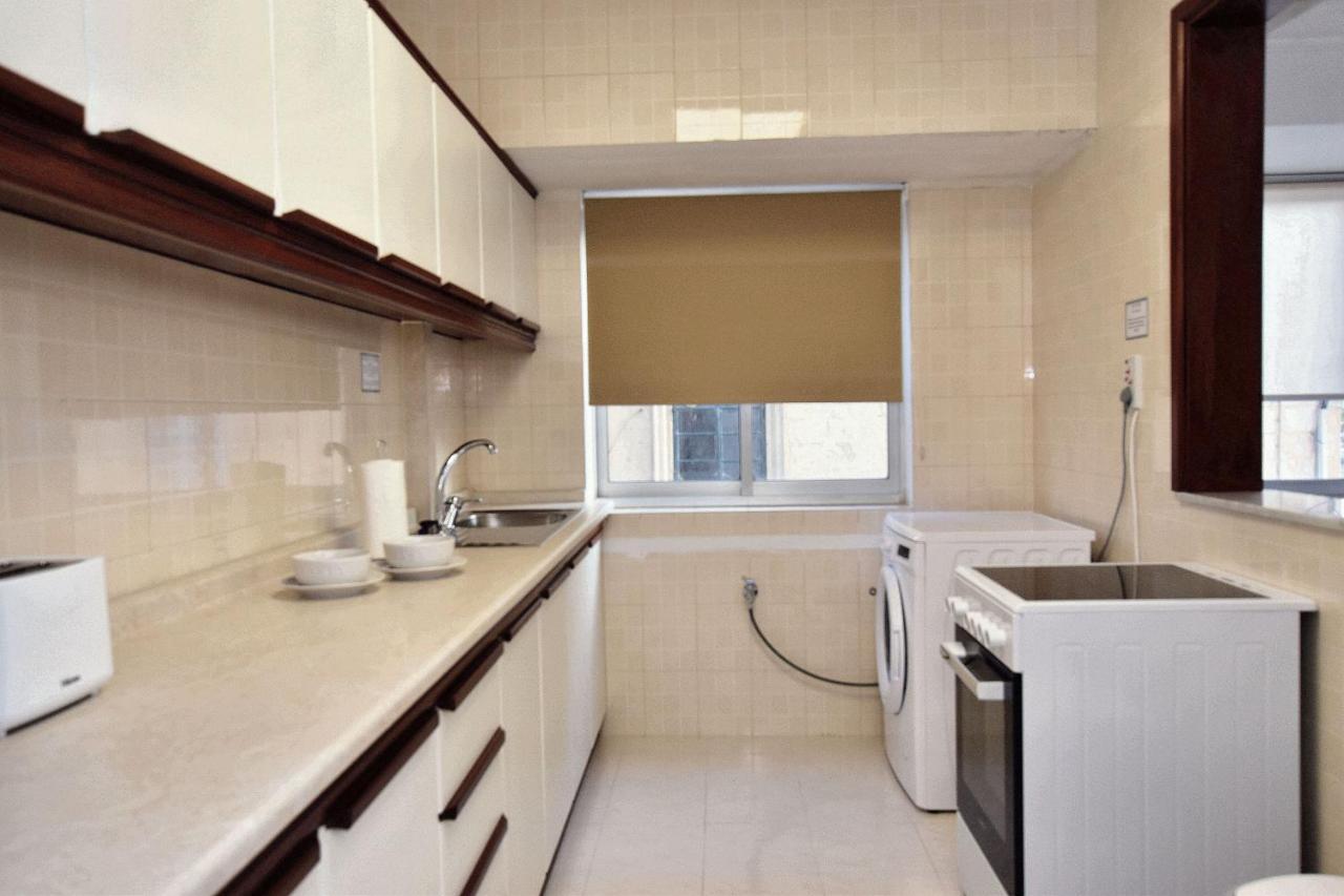 2 Bedroom, Central And Spacious Apartment With Sea View - 2 Msida Kültér fotó